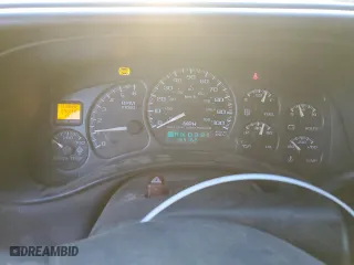 2002 Chevrolet Silverado 1500 LT with VIN 2GCEC19T321425882, listed as a Copart auction lot 81347164 with 189,162 mi miles and Salvage Title. Bid and sale history available at carsss.com. Image 9.