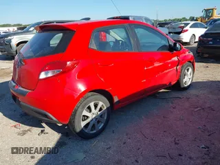 2012 Mazda 2 Touring z VIN JM1DE1LY0C0136904, wystawiony jako IAAI lot #42225320 z przebiegiem 167 369 mil mil oraz . Historia ofert i sprzedaży dostępna na DreamBid. Obrazek 4.