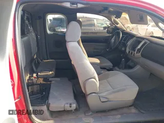 2006 Toyota Tacoma with VIN 5TEUX42NX6Z283853, listed as a IAAI auction lot 41351454 with 310,162 mi miles. Bid and sale history available at carsss.com. Image 8.