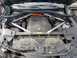 2023 BMW X5 xDrive45e with VIN 5UXTA6C09P9R04135, listed as a Copart auction lot 88167885 with 0 mi miles and Salvage Title. Bid and sale history available at carsss.com. Image 13.