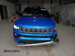 2023 Jeep Compass (RED) Edition z VIN 3C4NJDCN6PT568252, wystawiony jako Copart lot #49481315 z przebiegiem 17 618 mil mil oraz Szkoda całkowita • Salvage title. Historia ofert i sprzedaży dostępna na DreamBid. Obrazek 5.