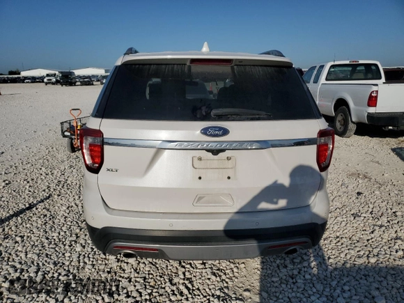 2017 Ford Explorer XLT with VIN 1FM5K7D89HGC31762, listed as a Copart auction lot 51078005 with 162,369 mi miles and Salvage Title. Bid and sale history available at DreamBid. Image 6.