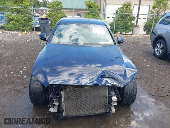 2018 Mercedes-Benz E 300 z VIN WDDZF4KB7JA432582, wystawiony jako IAAI lot #42220866 z przebiegiem 52 437 mil mil oraz . Historia ofert i sprzedaży dostępna na DreamBid. Obrazek 13.