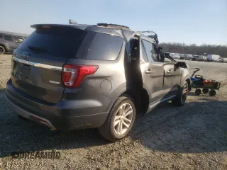 2017 Ford Explorer XLT with VIN 1FM5K7DH2HGC08615, listed as a Copart auction lot 46887325 with 79,519 mi miles and Salvage Title. Bid and sale history available at carsss.com. Image 3.