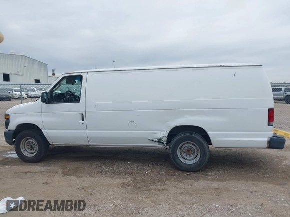 2008 Ford Econoline Cargo Commercial with VIN 1FTNS24L68DA24209, listed as a IAAI auction lot 41206100 with 211,288 mi miles and . Bid and sale history available at DreamBid. Image 14.
