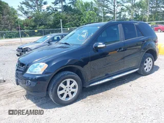 2006 Mercedes-Benz M 350 with VIN 4JGBB86E96A029984, listed as a IAAI auction lot 42145502 with 227,159 mi miles and . Bid and sale history available at DreamBid. Image 2.