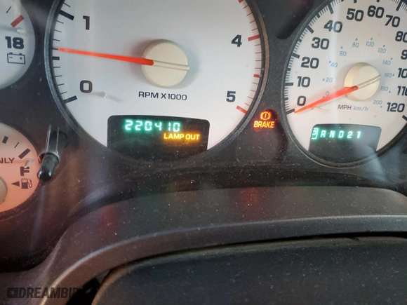 2004 Dodge Ram 3500 SLT with VIN 3D7LU38C44G182472, listed as a Copart auction lot 83442714 with 220,410 mi miles and Salvage Title. Bid and sale history available at carsss.com. Image 9.