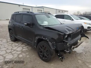 2017 Jeep Renegade Altitude with VIN ZACCJABH0HPG05936, listed as a Copart auction lot 86924814 with Not provided miles and Salvage title. Bid and sale history available at DreamBid. Image 4.