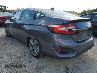 2018 Honda Clarity Plug-In Hybrid Touring with VIN JHMZC5F32JC011870, listed as a Copart auction lot 71242573 with 39,293 mi miles. Bid and sale history available at carsss.com. Image 2.
