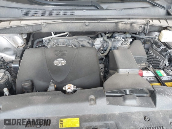 2018 Toyota Highlander SE с VIN 5TDJZRFHXJS904447, выставлен на аукционе IAAI как лот 42461685 с пробегом 89 056 миль миль и . История ставок и продаж доступна на DreamBid. Изображение 10.
