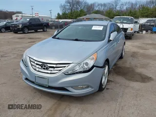 2012 Hyundai Sonata 2.4L Limited PZEV with VIN 5NPEC4AC2CH333580, listed as a IAAI auction lot 42024064 with 155,909 mi miles. Bid and sale history available at carsss.com. Image 17.