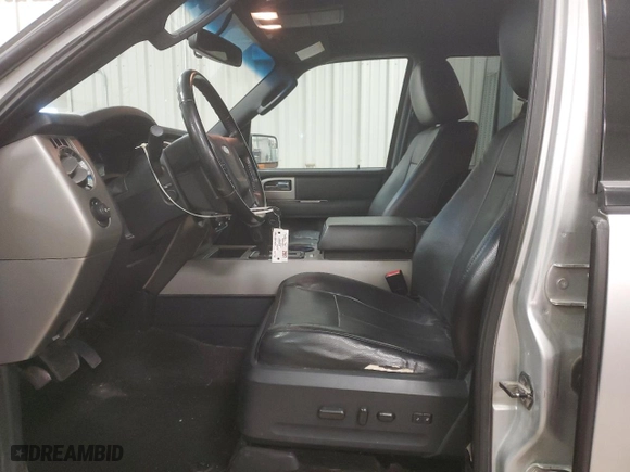2015 Ford Expedition EL XLT with VIN 1FMJK1JT9FEF14868, listed as a Copart auction lot 83049634 with 190,244 mi miles and Clean Title. Bid and sale history available at carsss.com. Image 7.