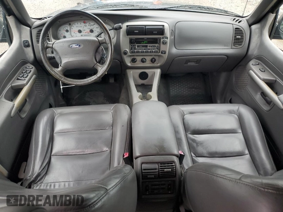 2001 Ford Explorer Sport Trac с VIN 1FMZU67E31UB67894, выставлен на аукционе Copart как лот 57648045 с пробегом 231 006 миль миль и На запчасти • Non repairable. История ставок и продаж доступна на DreamBid. Изображение 8.