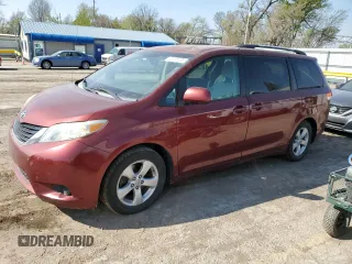 2011 Toyota Sienna LE AAS with VIN 5TDKK3DC3BS034703, listed as a Copart auction lot 52308735 with 189,822 mi miles and Salvage Title. Bid and sale history available at DreamBid. Image 1.
