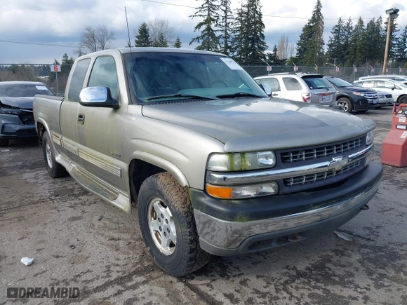 2001 Chevrolet Silverado 1500 LT with VIN 1GCEK19T61Z103505, listed as a IAAI auction lot 41507753 with 161,880 mi miles. Bid and sale history available at carsss.com. Image 1.
