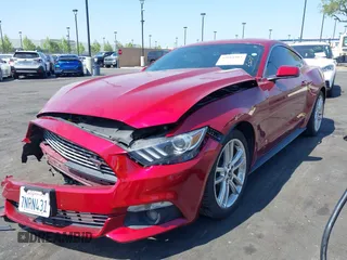 2016 Ford Mustang EcoBoost z VIN 1FA6P8THXG5252914, wystawiony jako IAAI lot #42184803 z przebiegiem 132 973 mil mil oraz . Historia ofert i sprzedaży dostępna na DreamBid. Obrazek 18.