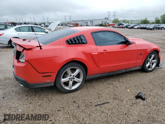 2010 Ford Mustang GT with VIN 1ZVBP8CH1A5141732, listed as a Copart auction lot 57885605 with 92,882 mi miles and Salvage title. Bid and sale history available at DreamBid. Image 3.