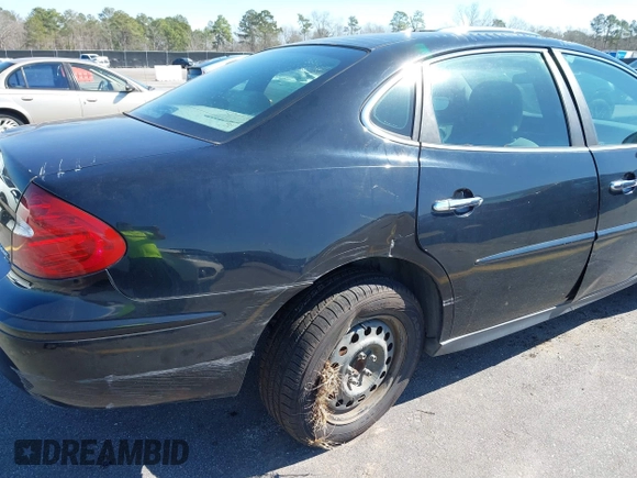 2006 Buick LaCrosse CX with VIN 2G4WC552761291338, listed as a IAAI auction lot 41644709 with 335,126 mi miles and . Bid and sale history available at DreamBid. Image 13.