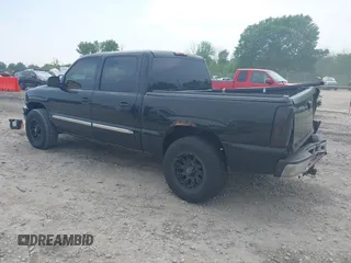 2006 GMC Sierra 1500 SLT с VIN 2GTEK13T661223653, выставлен на аукционе IAAI как лот 42449910 с пробегом 238 020 миль миль и . История ставок и продаж доступна на DreamBid. Изображение 3.
