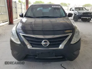 2016 Nissan Versa SV z VIN 3N1CN7AP4GL858901, wystawiony jako Copart lot #60162735 z przebiegiem 149 829 mil mil oraz Czysty tytuł • Clean title. Historia ofert i sprzedaży dostępna na DreamBid. Obrazek 5.