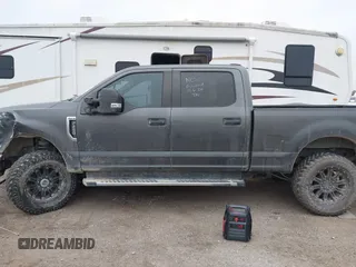2020 Ford F-250 XL with VIN 1FT7W2BN3LEC87164, listed as a IAAI auction lot 41084562 with 61,351 mi miles and . Bid and sale history available at DreamBid. Image 14.