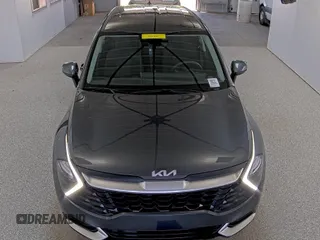 2023 Kia Sportage LX z VIN KNDPUCAG3P7050280, wystawiony jako IAAI lot #42581208 z przebiegiem 13 249 mil mil oraz . Historia ofert i sprzedaży dostępna na DreamBid. Obrazek 1.
