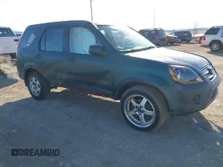 2006 Honda CR-V LX z VIN SHSRD78556U446667, wystawiony jako IAAI lot #41834524 z przebiegiem 129 541 mil mil oraz . Historia ofert i sprzedaży dostępna na DreamBid. Obrazek 1.