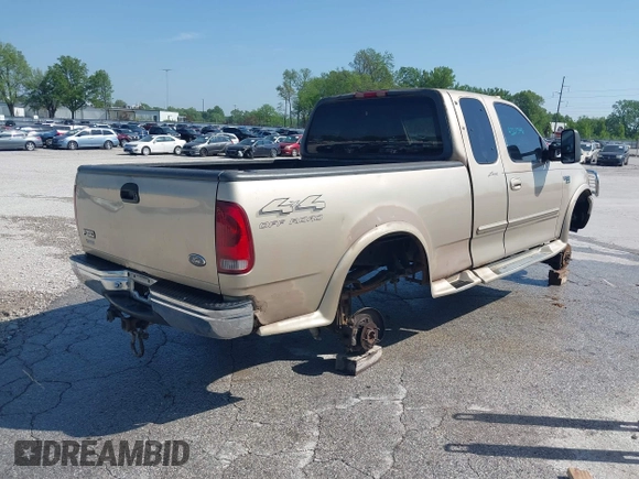 2000 Ford F-150 XL with VIN 1FTRX18L7YNA42980, listed as a IAAI auction lot 42273446 with 208,563 mi miles and . Bid and sale history available at DreamBid. Image 4.