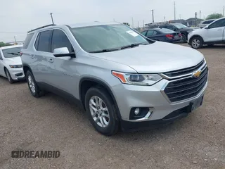 2019 Chevrolet Traverse LT Cloth z VIN 1GNERGKW8KJ155843, wystawiony jako IAAI lot #41924094 z przebiegiem Nie podano mil oraz . Historia ofert i sprzedaży dostępna na DreamBid. Obrazek 1.
