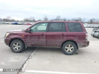 2007 Honda Pilot EX with VIN 5FNYF28407B017459, listed as a IAAI auction lot 41687985 with 177,200 mi miles. Bid and sale history available at carsss.com. Image 14.