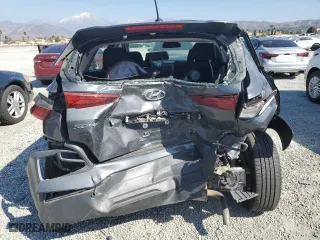 2020 Hyundai Kona SE with VIN KM8K12AA9LU579488, listed as a Copart auction lot 46861755 with 58,886 mi miles and Salvage Title. Bid and sale history available at carsss.com. Image 6.