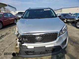 2016 Kia Sorento L with VIN 5XYPG4A30GG092886, listed as a Copart auction lot 44420975 with 96,852 mi miles and Salvage Title. Bid and sale history available at DreamBid. Image 5.