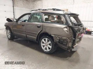 2009 Subaru Outback Special Edtn with VIN 4S4BP61CX96325387, listed as a IAAI auction lot 41697607 with 198,424 mi miles. Bid and sale history available at carsss.com. Image 3.