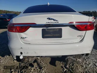 2019 Jaguar XF 25t Premium with VIN SAJBD4FX4KCY78817, listed as a Copart auction lot 38881404 with 87,006 mi miles. Bid and sale history available at carsss.com. Image 6.