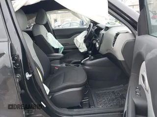 2016 Kia Soul + with VIN KNDJP3A50G7343758, listed as a IAAI auction lot 41908741 with 62,000 mi miles. Bid and sale history available at carsss.com. Image 5.