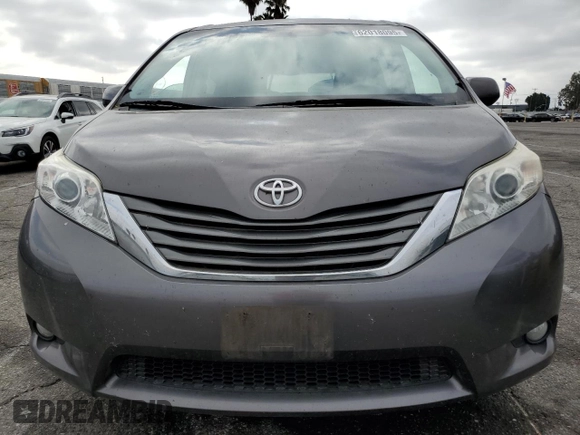 2014 Toyota Sienna Limited с VIN 5TDDK3DC6ES084587, выставлен на аукционе Copart как лот 62018095 с пробегом 152 124 миль миль и Списание • Salvage title. История ставок и продаж доступна на DreamBid. Изображение 5.
