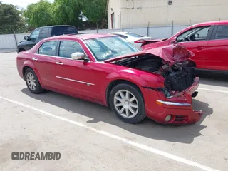 2008 Chrysler 300 C Hemi with VIN 2C3LA63H38H193822, listed as a IAAI auction lot 42043405 with 108,945 mi miles. Bid and sale history available at carsss.com. Image 1.