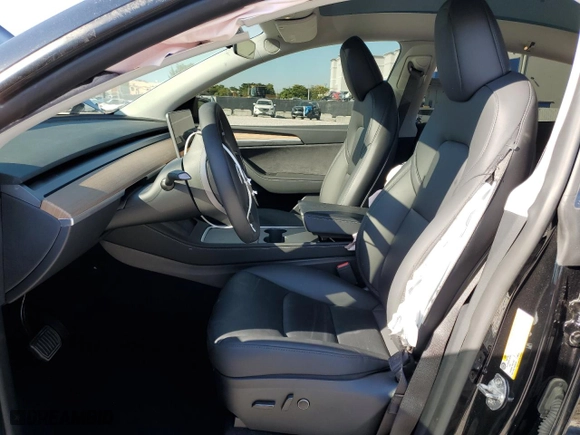 2024 Tesla Model Y Long Range with VIN 7SAYGDEE9RA303397, listed as a Copart auction lot 47416965 with 10,598 mi miles and Salvage Title. Bid and sale history available at carsss.com. Image 7.
