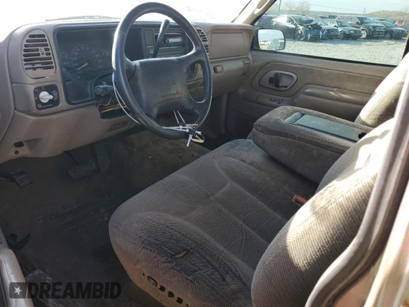 1997 GMC Sierra 1500 z VIN 2GTEK19R3V1548058, wystawiony jako Copart lot #45577845 z przebiegiem 229 738 mil mil oraz Szkoda całkowita • Salvage title. Historia ofert i sprzedaży dostępna na DreamBid. Obrazek 7.