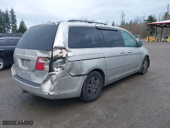 2007 Honda Odyssey EX-L with VIN 5FNRL38797B076409, listed as a IAAI auction lot 41862624 with 225,205 mi miles. Bid and sale history available at carsss.com. Image 4.