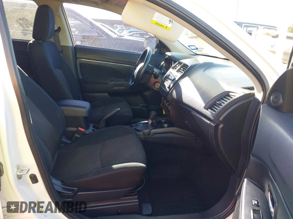 2016 Mitsubishi Outlander Sport 2.4 ES with VIN JA4AR3AW8GZ047131, listed as a IAAI auction lot 40908069 with 124,646 mi miles. Bid and sale history available at carsss.com. Image 5.