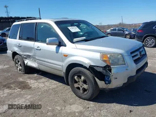 2007 Honda Pilot EX-L with VIN 2HKYF18597H514837, listed as a IAAI auction lot 41800365 with 194,341 mi miles. Bid and sale history available at carsss.com. Image 1.