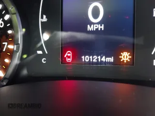 2017 Jeep Renegade Latitude z VIN ZACCJBBB2HPF61293, wystawiony jako IAAI lot #42004209 z przebiegiem 101 214 mil mil oraz . Historia ofert i sprzedaży dostępna na DreamBid. Obrazek 15.