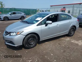 2014 Honda Civic LX z VIN 2HGFB2F53EH500547, wystawiony jako IAAI lot #40016556 z przebiegiem 125 540 mil mil oraz . Historia ofert i sprzedaży dostępna na DreamBid. Obrazek 2.