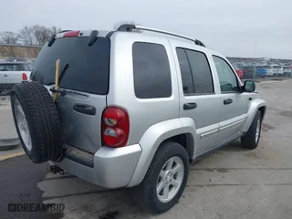 2007 Jeep Liberty Limited with VIN 1J4GL58K97W646776, listed as a IAAI auction lot 41851525 with 141,136 mi miles. Bid and sale history available at carsss.com. Image 4.