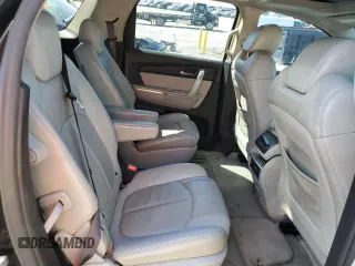 2008 GMC Acadia SLT1 z VIN 1GKEV23788J214546, wystawiony jako Copart lot #52811385 z przebiegiem 146 714 mil mil oraz Szkoda całkowita • Salvage title. Historia ofert i sprzedaży dostępna na DreamBid. Obrazek 11.