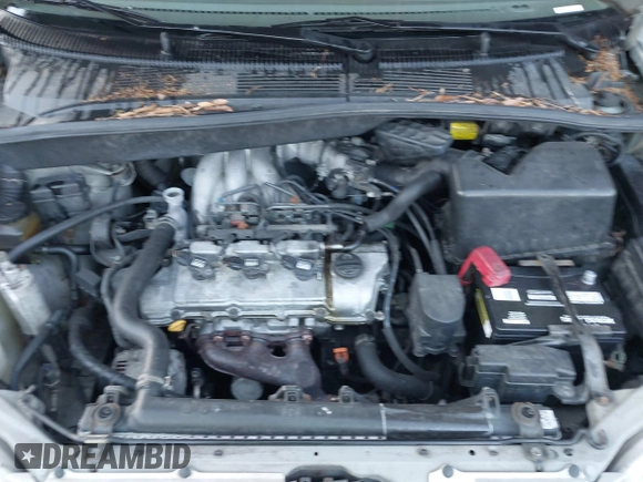 2002 Toyota Sienna LE with VIN 4T3ZF13C72U422993, listed as a IAAI auction lot 41552421 with 260,014 mi miles. Bid and sale history available at carsss.com. Image 10.
