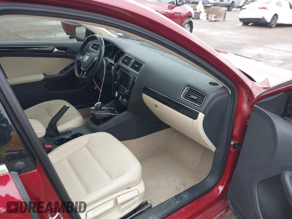 2016 Volkswagen Jetta Sedan 1.8T SEL with VIN 3VWL07AJ7GM392816, listed as a IAAI auction lot 41288306 with 55,915 mi miles. Bid and sale history available at carsss.com. Image 5.