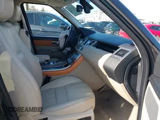 2010 Land Rover Range Rover Sport HSE Lux with VIN SALSK2D48AA212810, listed as a IAAI auction lot 41943041 with 111,896 mi miles and . Bid and sale history available at DreamBid. Image 5.