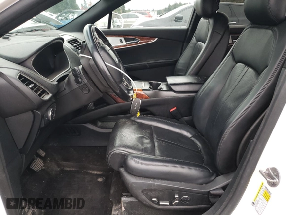 2019 Lincoln Nautilus Reserve with VIN 2LMPJ8LP0KBL37465, listed as a Copart auction lot 48507615 with 76,212 mi miles and Salvage title. Bid and sale history available at DreamBid. Image 7.